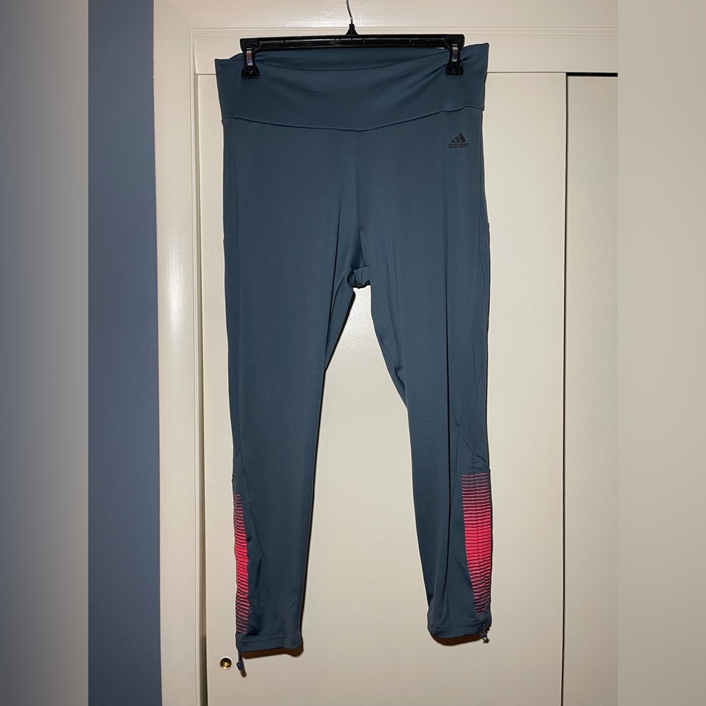 Adidas Gray Leggings with Coral Accents Women’s size XL